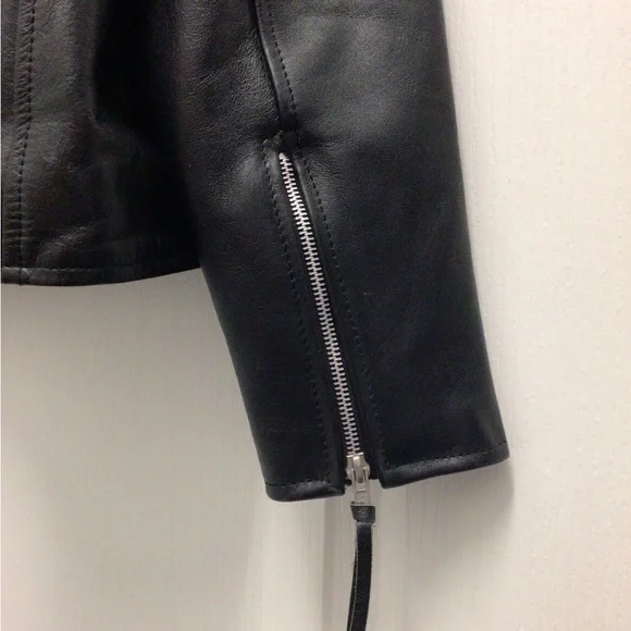 Classic Black Leather Biker Jacket - Picture 5 of 15